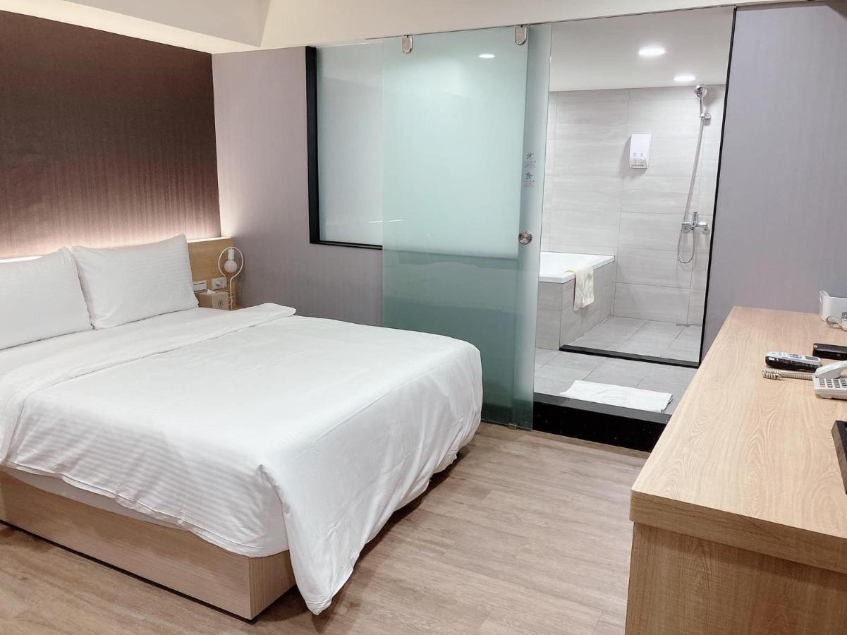 Cy Hotel Тайбэй Экстерьер фото