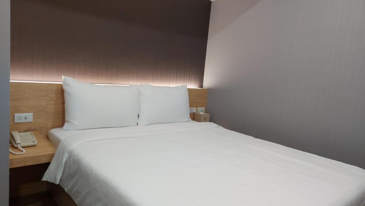 Cy Hotel Тайбэй Экстерьер фото